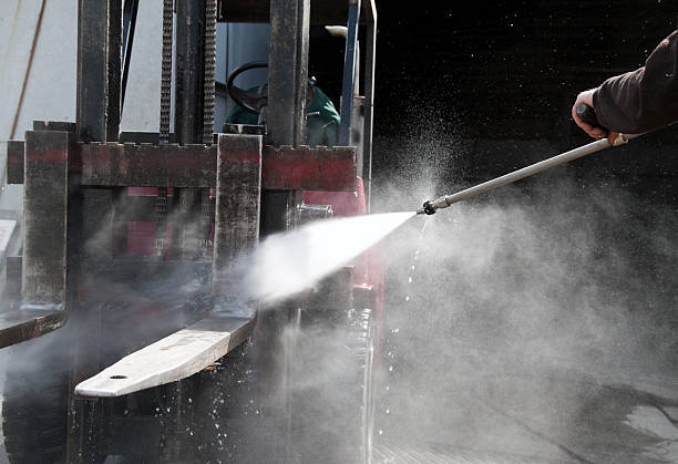 Best Pool Deck Cleaning in Mokena, IL